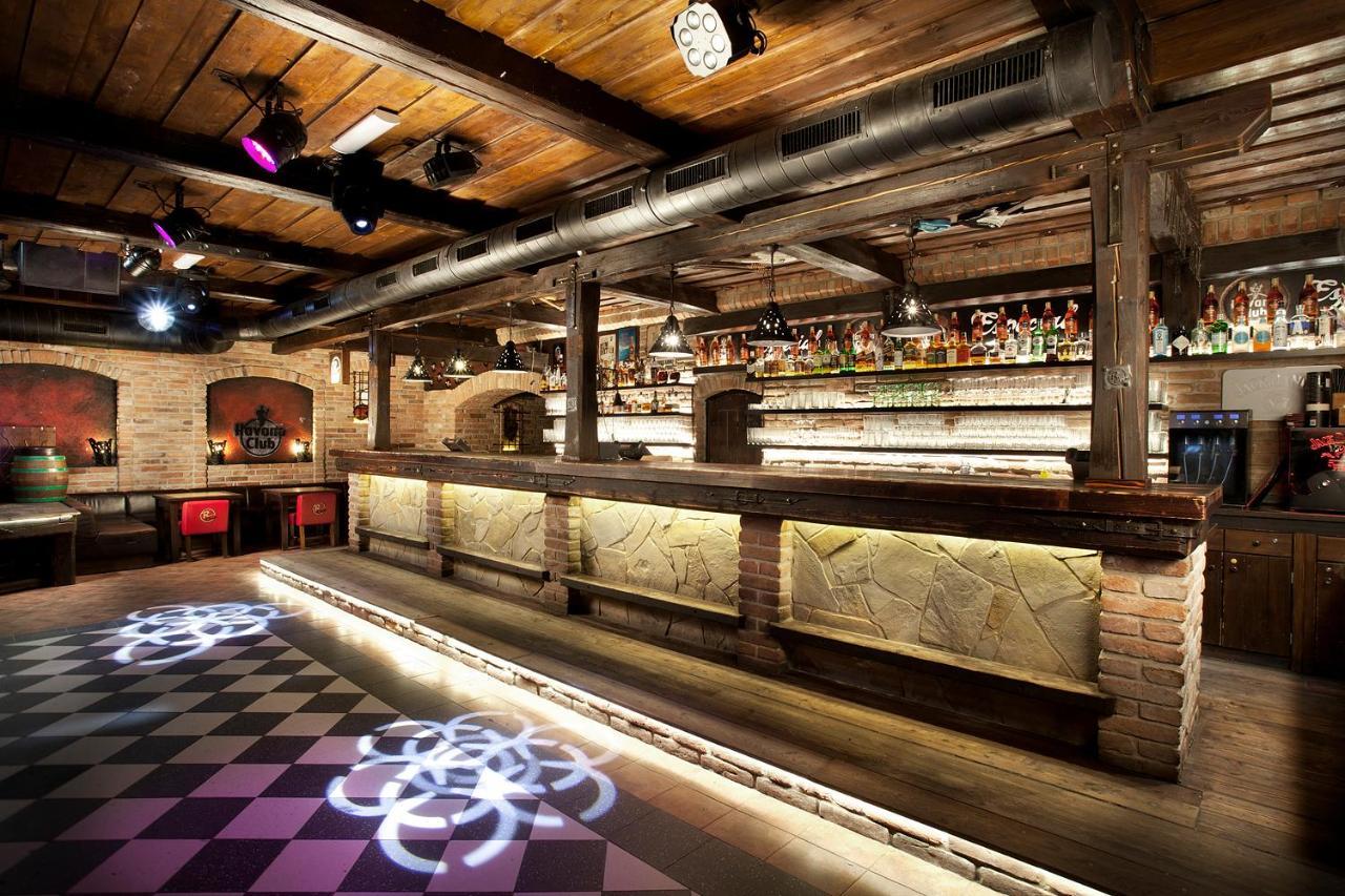 Hotel Vinarstvi U Kaplicky à Zaječí Extérieur photo